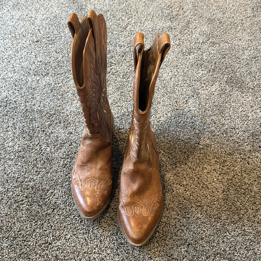 Cowboy boots